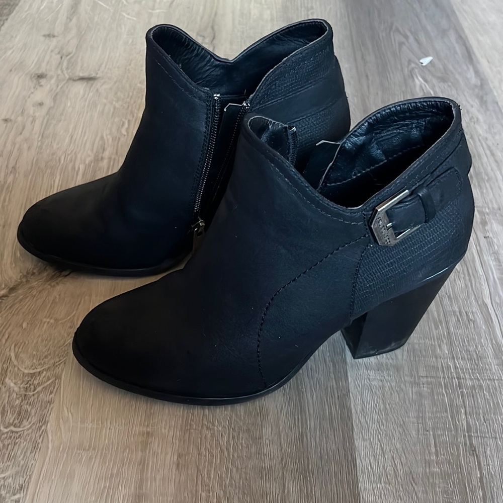 Ankle booties